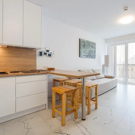 Apartamenty Delux Sun & Snow Rozewska Natura Park - Blisko Plazy Jastrzebia Gora Exterior photo