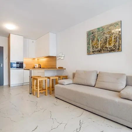 Apartamenty Delux Sun & Snow Rozewska Natura Park - Blisko Plazy Jastrzebia Gora Exterior photo